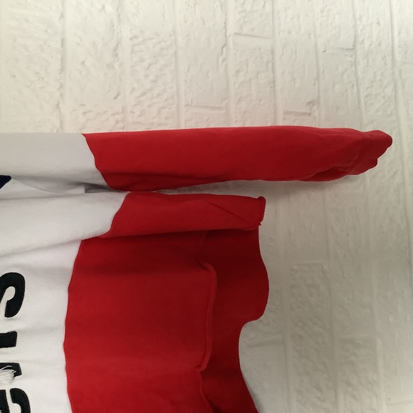 Levi’s Cropped Hoodie - Size M - Red, White & Blue - Cotton - P2P 23” - Picture 6 of 8